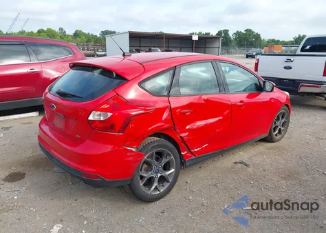 2014 Ford Focus Se z USA, uszkodzony, nr VIN 1FADP3K23EL324018